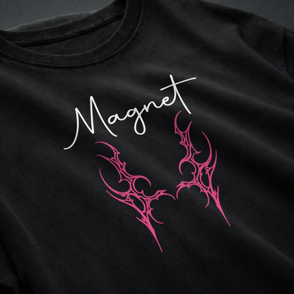 energy magnet Oversized Premium T-Shirt